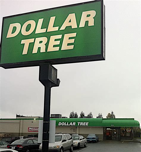 dollar tree white center